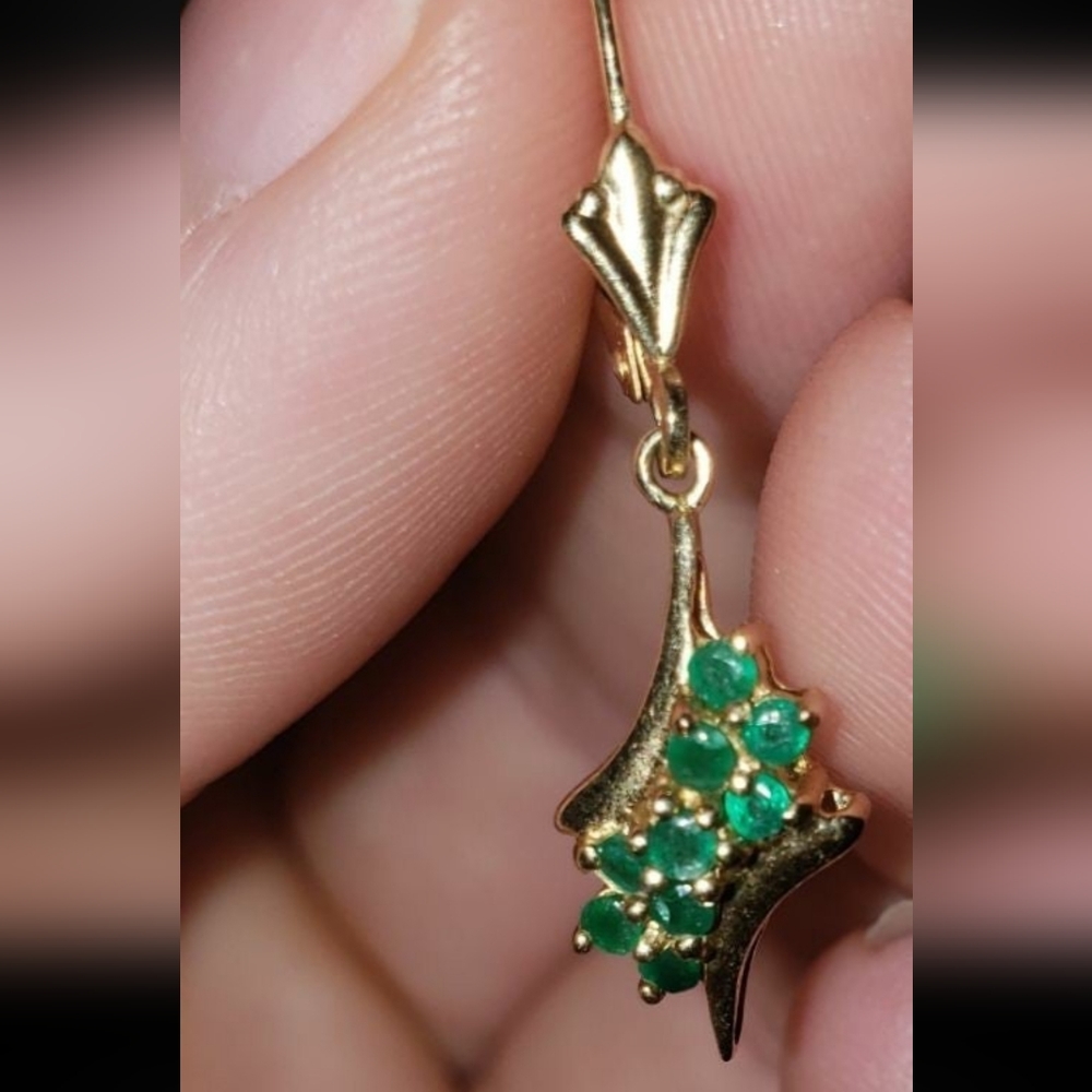 Real emerald earrings